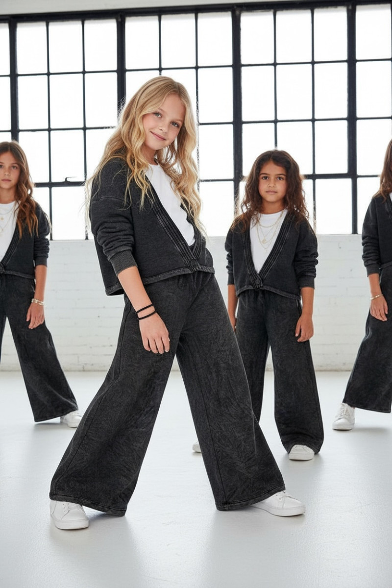 Komplet 3-częściowy Look Style bluza, t-shirt, spodnie ciemny szary