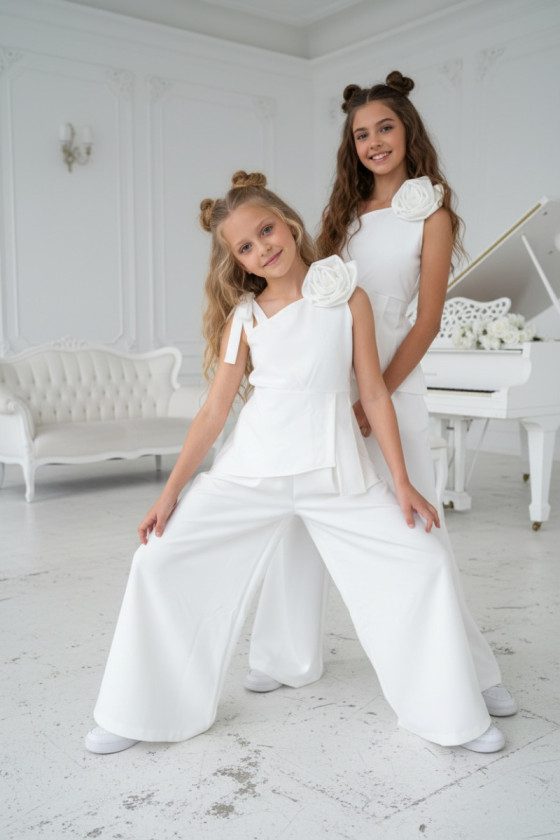 Komplet bluzka i spodnie + gratis kwiat na elastycznej gumce Emanuela