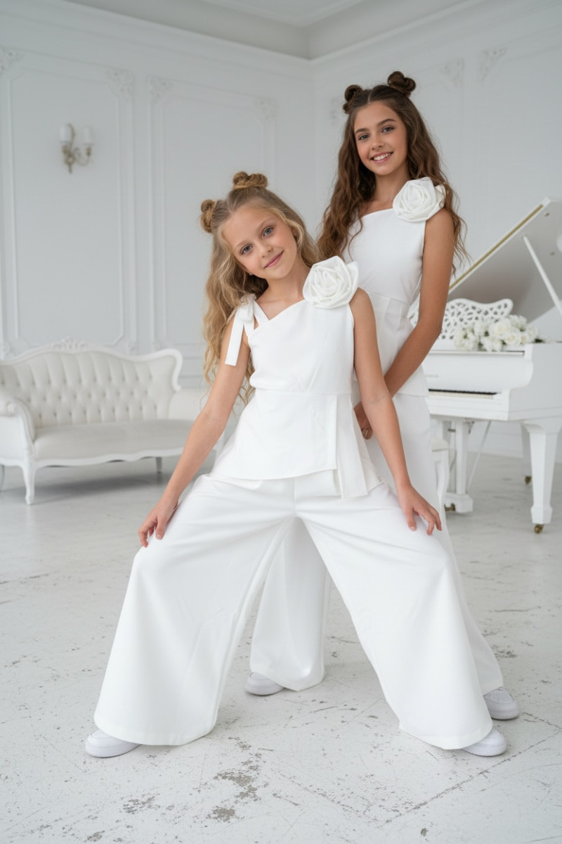 Komplet bluzka i spodnie + gratis kwiat na elastycznej gumce Emanuela